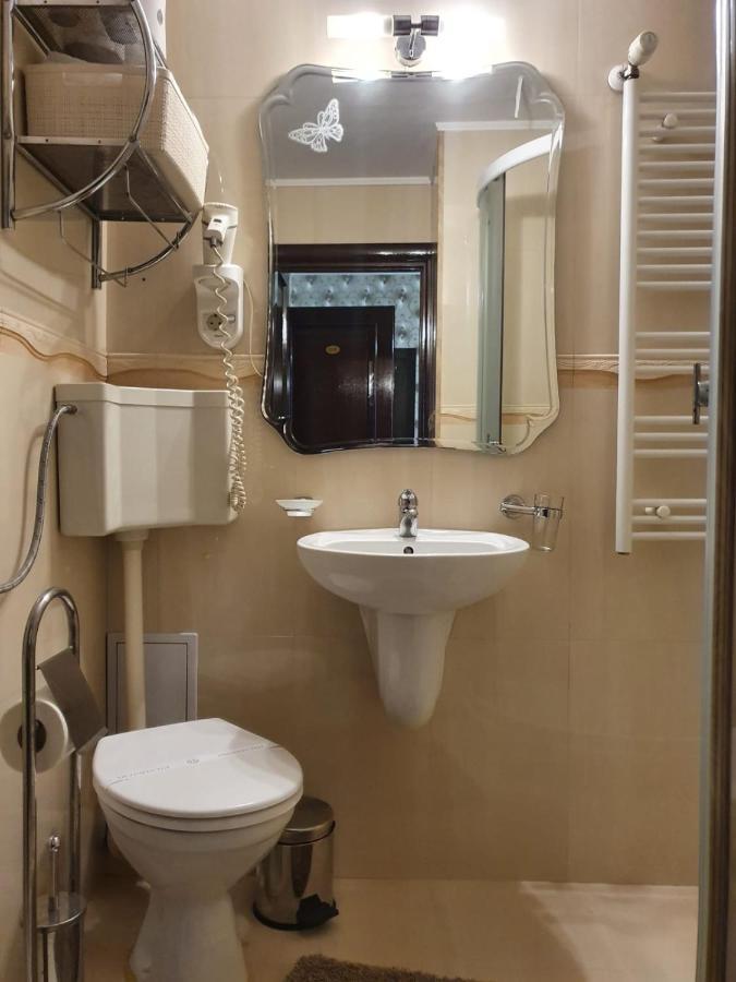 Class Guest house
